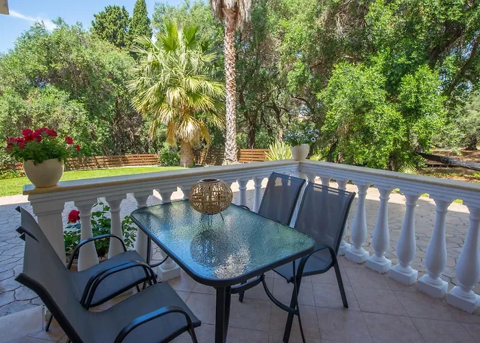 Nicoles Arillas Corfu Ариллас